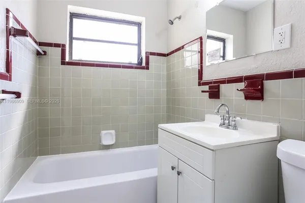 $3,050 | 1078 Northeast 157th Street, North Miami Beach, FL 33162