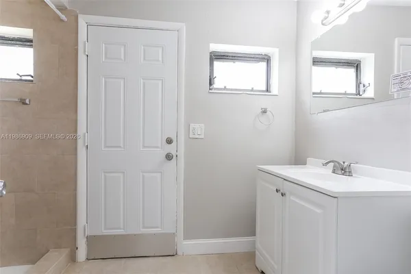 $3,050 | 1078 Northeast 157th Street, North Miami Beach, FL 33162