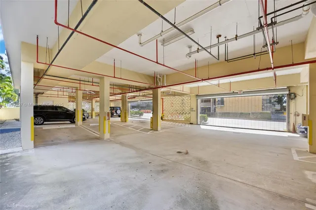 $479,000 | 8900 Collins Avenue, Unit 301, Surfside, FL 33154