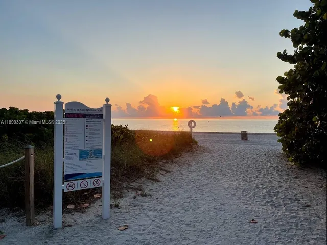 $479,000 | 8900 Collins Avenue, Unit 301, Surfside, FL 33154