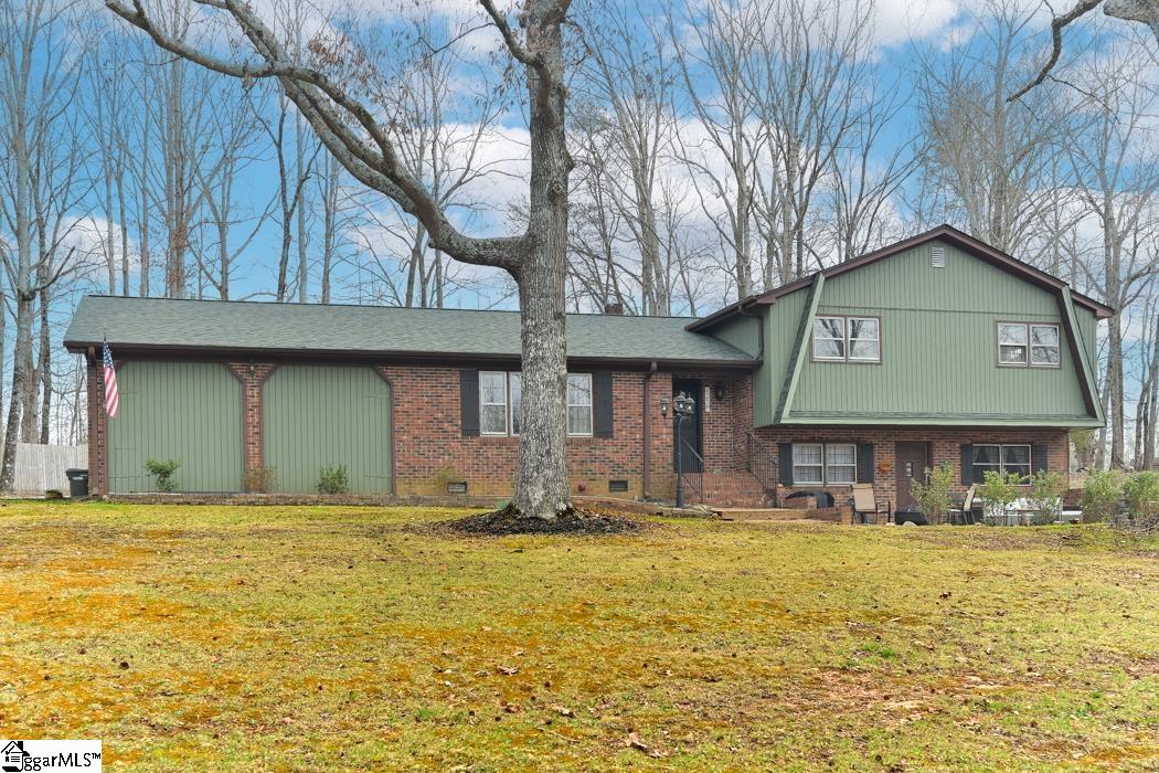116 Tugaloo Road Landrum, SC 29356 - Photo 1 of 33