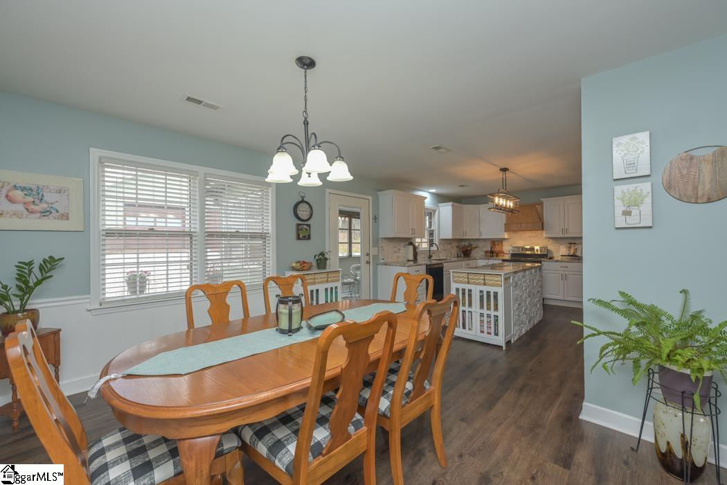 116 Tugaloo Road Landrum, SC 29356 - Photo 6 of 33