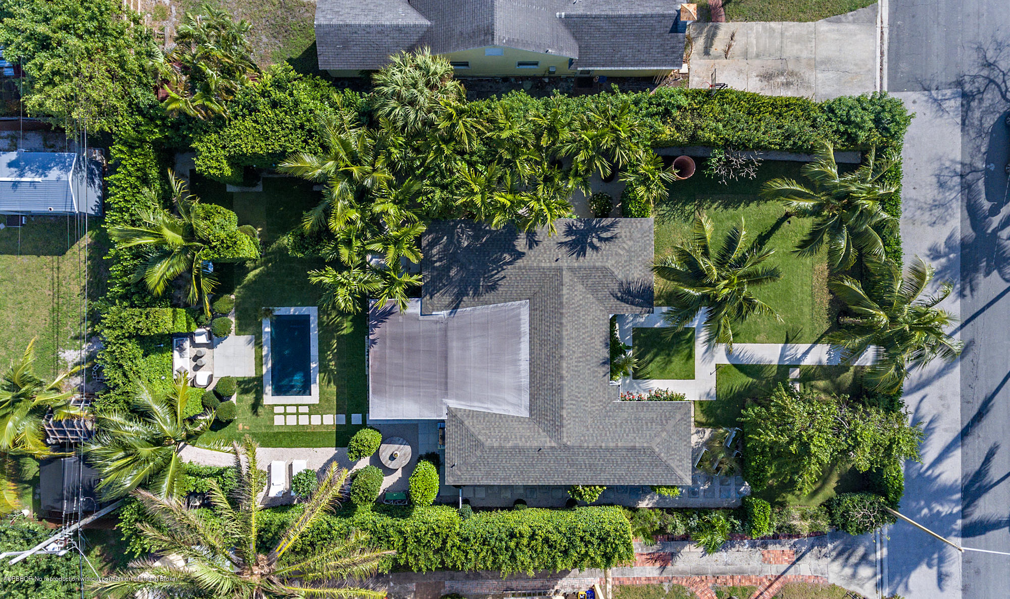 321 Churchill Road West Palm Beach, FL 33405 - Photo 42 of 44 an aerial view of a house with a yard and garden