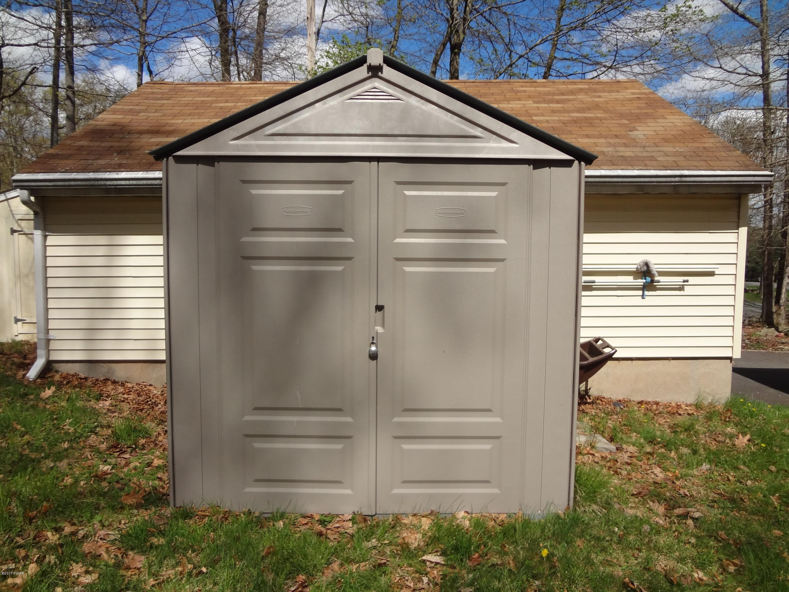 213 Mohican Road Canadensis, PA 18325 - Photo 18 of 20 Shed 2