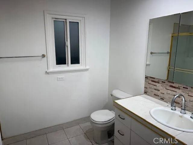 $4,250 | 5851 Satsuma Avenue, North Hollywood, CA 91601