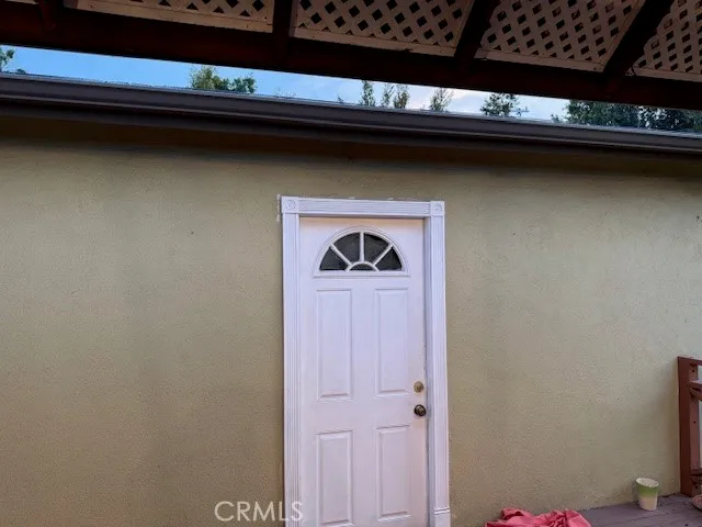 $4,250 | 5851 Satsuma Avenue, North Hollywood, CA 91601