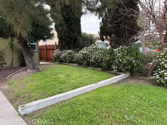 $4,250 | 5851 Satsuma Avenue, North Hollywood, CA 91601