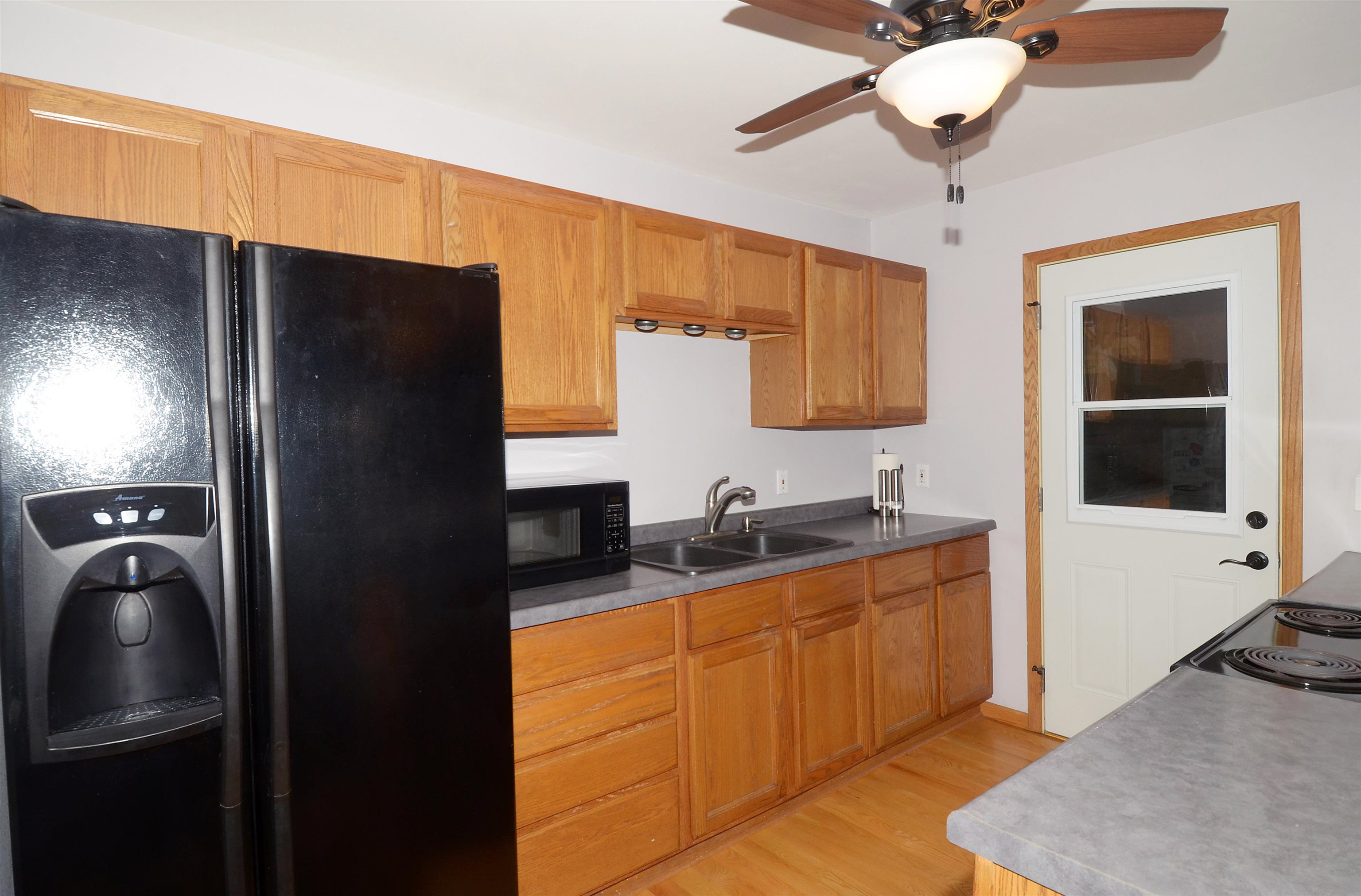 810 North High Street Fort Atkinson, WI 53538 - Photo 12 of 44