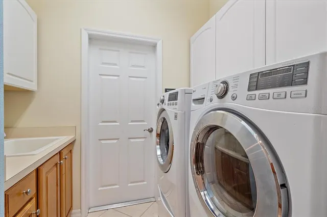 $625,000 | 6619 Pinefeather Court, Bradenton, FL 34203