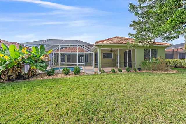 $625,000 | 6619 Pinefeather Court, Bradenton, FL 34203