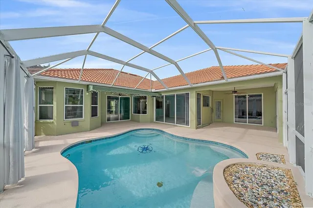 $625,000 | 6619 Pinefeather Court, Bradenton, FL 34203