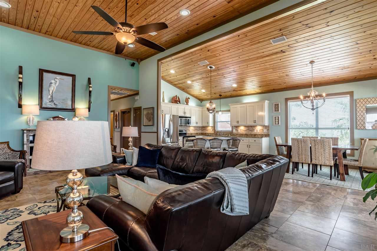 5446 North Shore Road Pensacola, FL 32507 - Photo 15 of 50 Spacious living area!