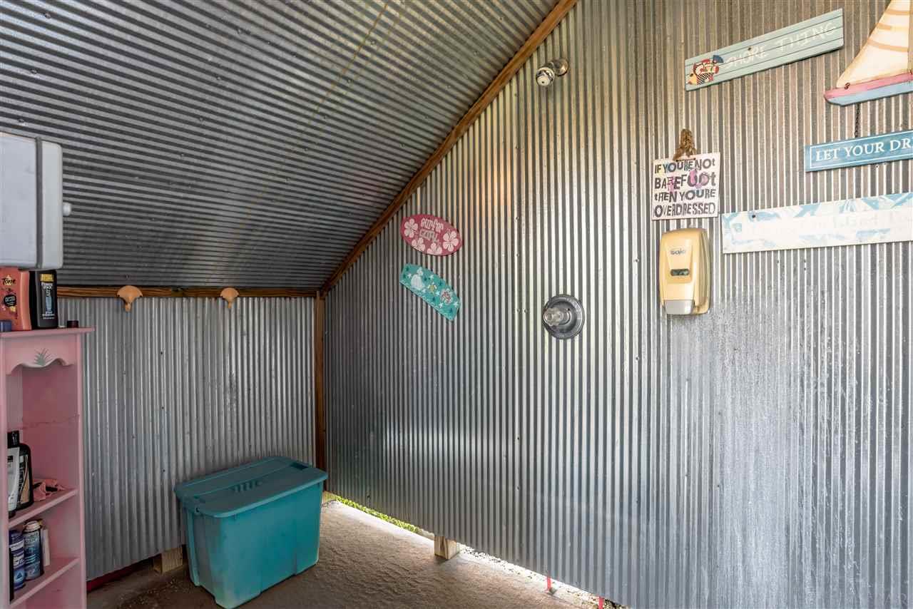 5446 North Shore Road Pensacola, FL 32507 - Photo 38 of 50 Outdoor shower!