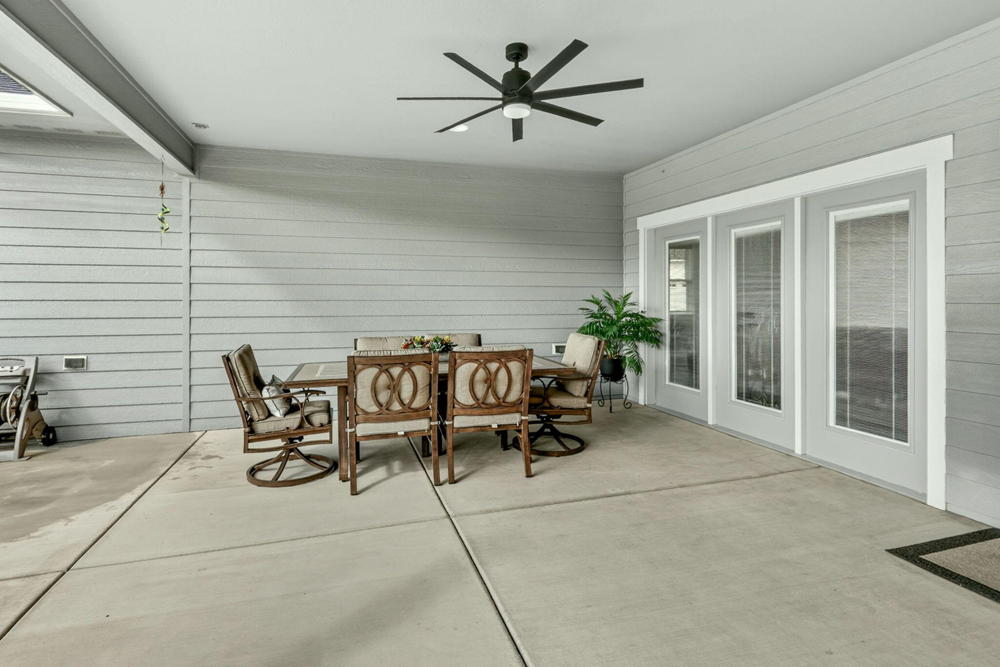 1726 River Run Street Central Point, OR 97502 - Photo 12 of 58