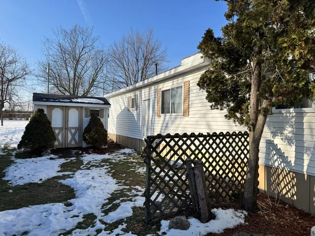 $25,000 | 71 Oneida, Adrian, MI 49221