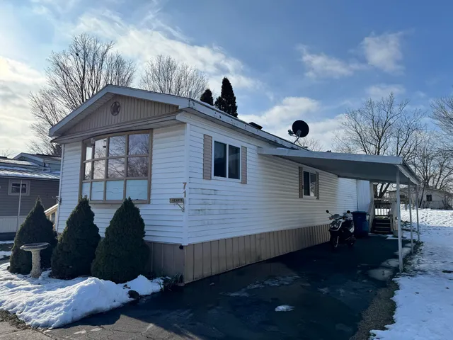 $25,000 | 71 Oneida, Adrian, MI 49221