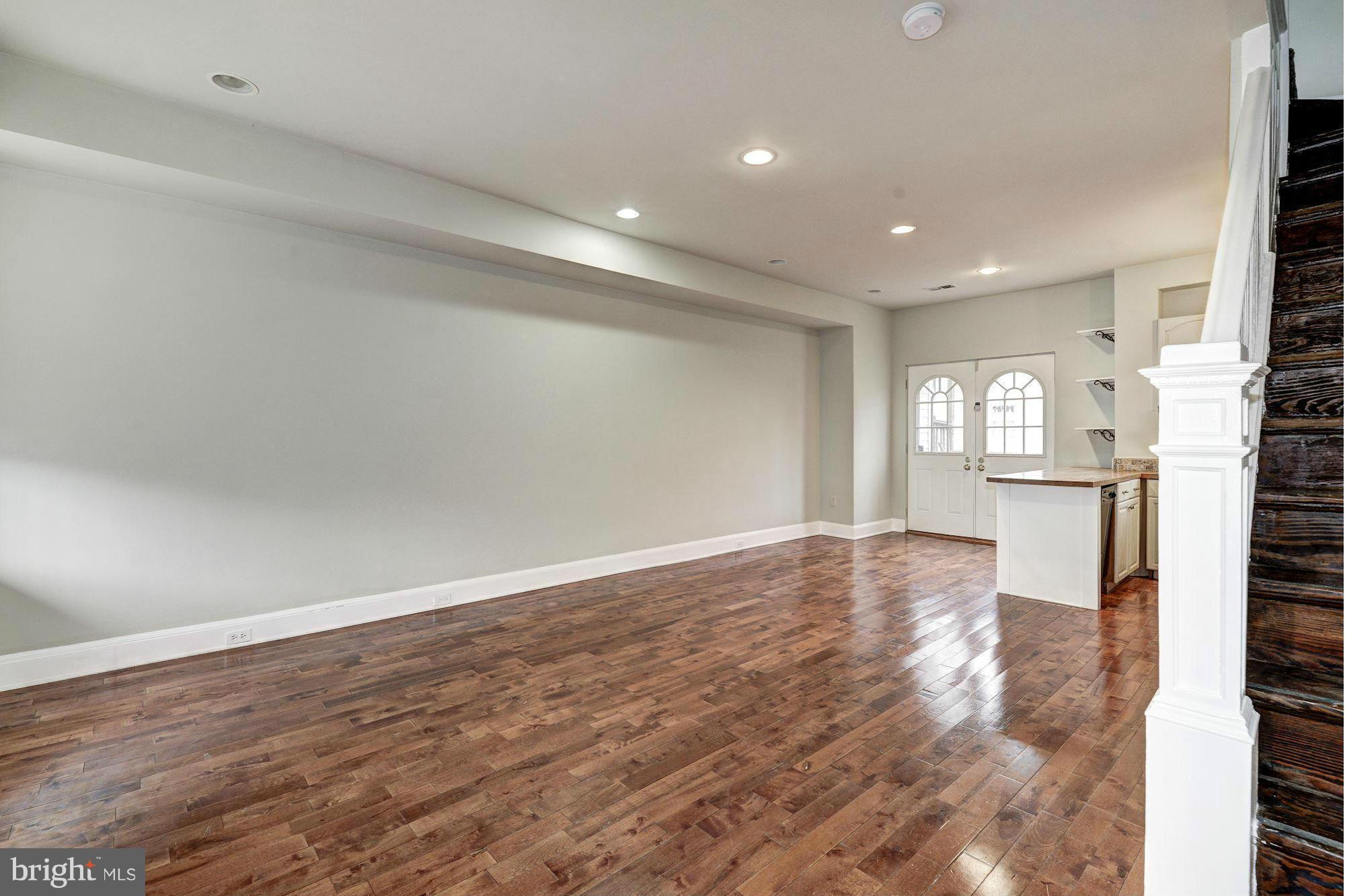 770 Columbia Road Northwest Washington, DC 20001 - Photo 5 of 26 Living Room/Dining Room