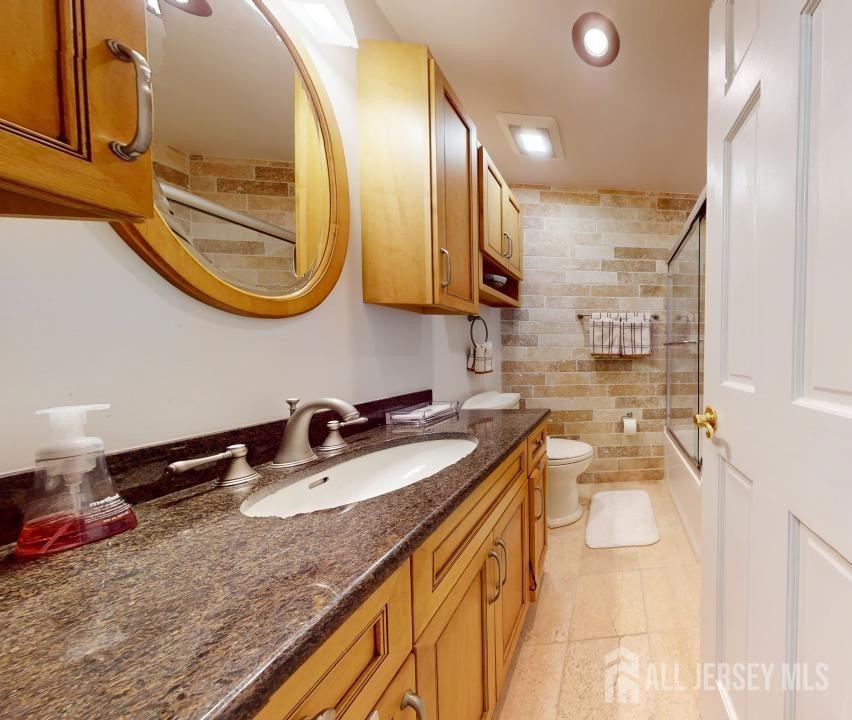 2 Putnam Road East Brunswick, NJ 08816 - Photo 22 of 52 Gallery Image 22