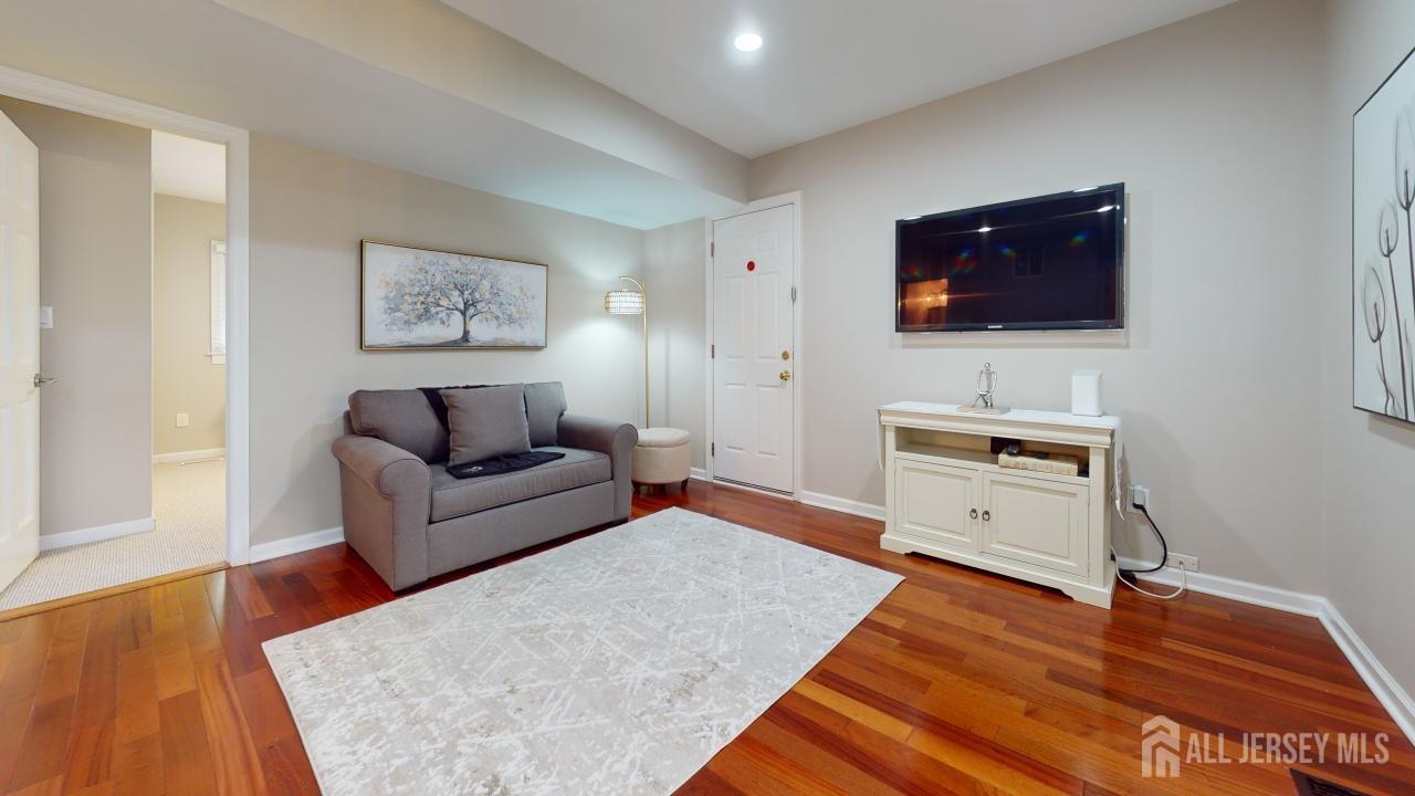 2 Putnam Road East Brunswick, NJ 08816 - Photo 26 of 52 Gallery Image 26