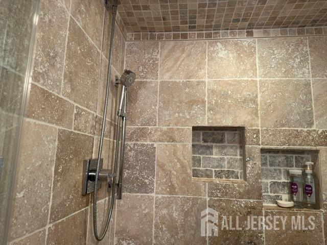 2 Putnam Road East Brunswick, NJ 08816 - Photo 29 of 52 Gallery Image 29