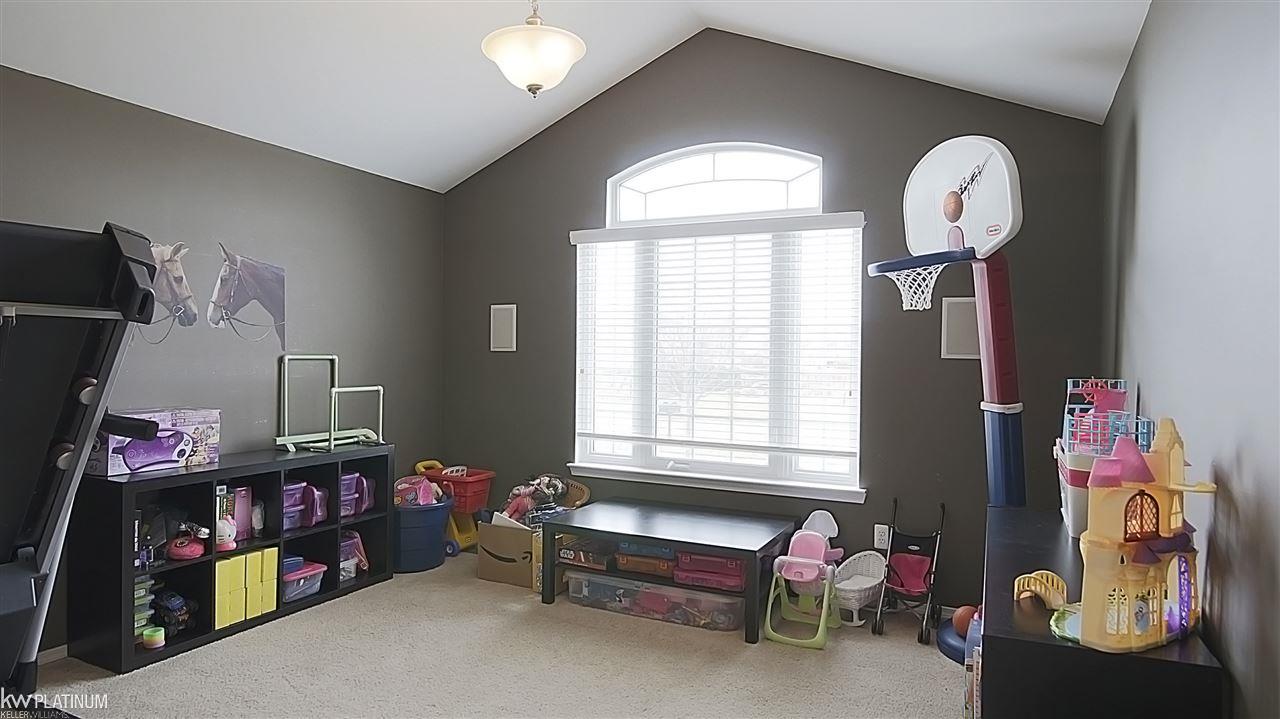 53080 Molenda Road Chesterfield, MI 48051 - Photo 11 of 44