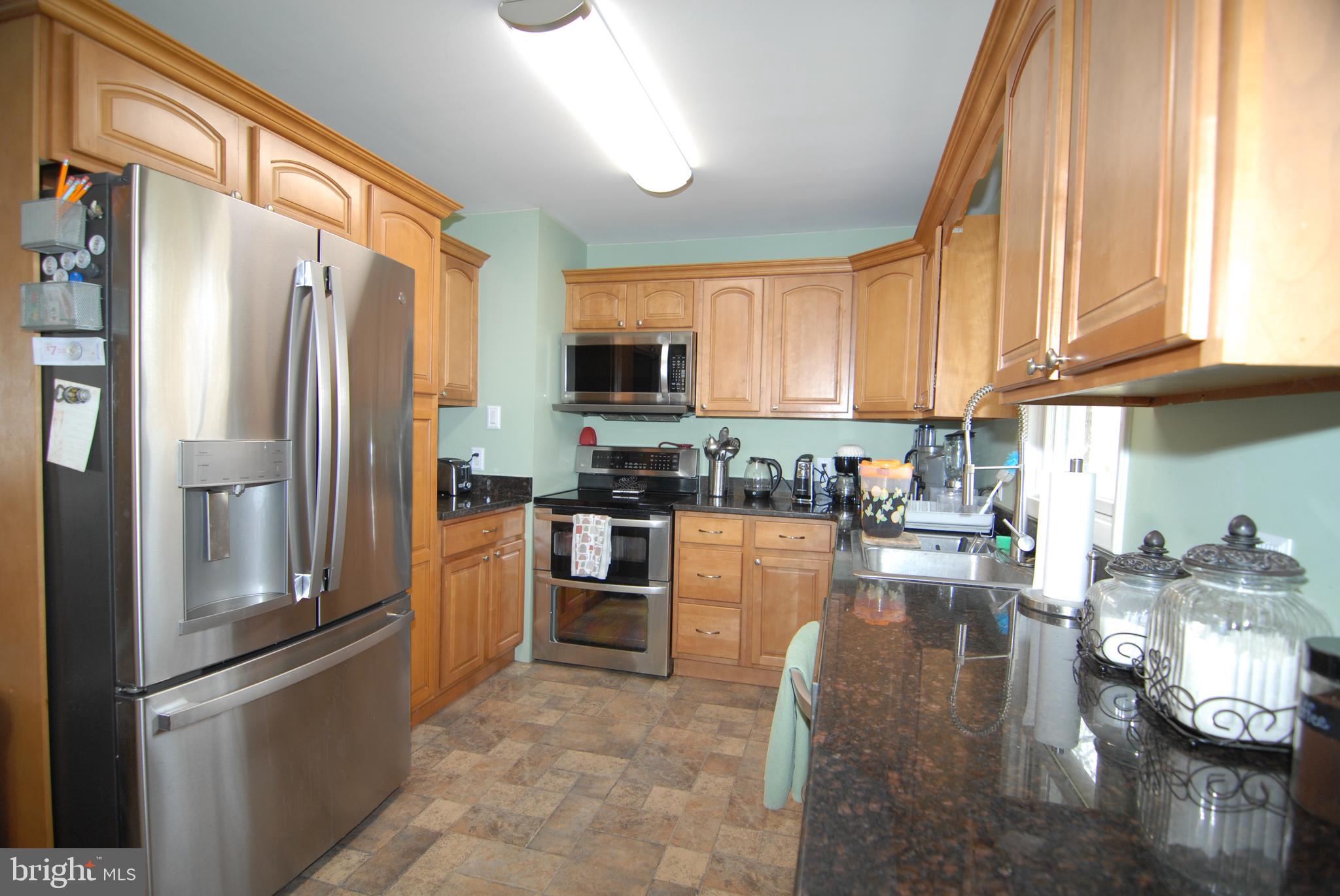 11623 Smithfield Road Manassas, VA 20112 - Photo 3 of 19 Gallery Image 3