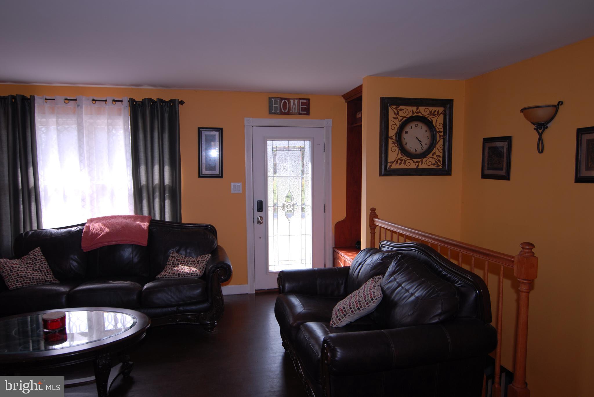 11623 Smithfield Road Manassas, VA 20112 - Photo 7 of 19 Gallery Image 7