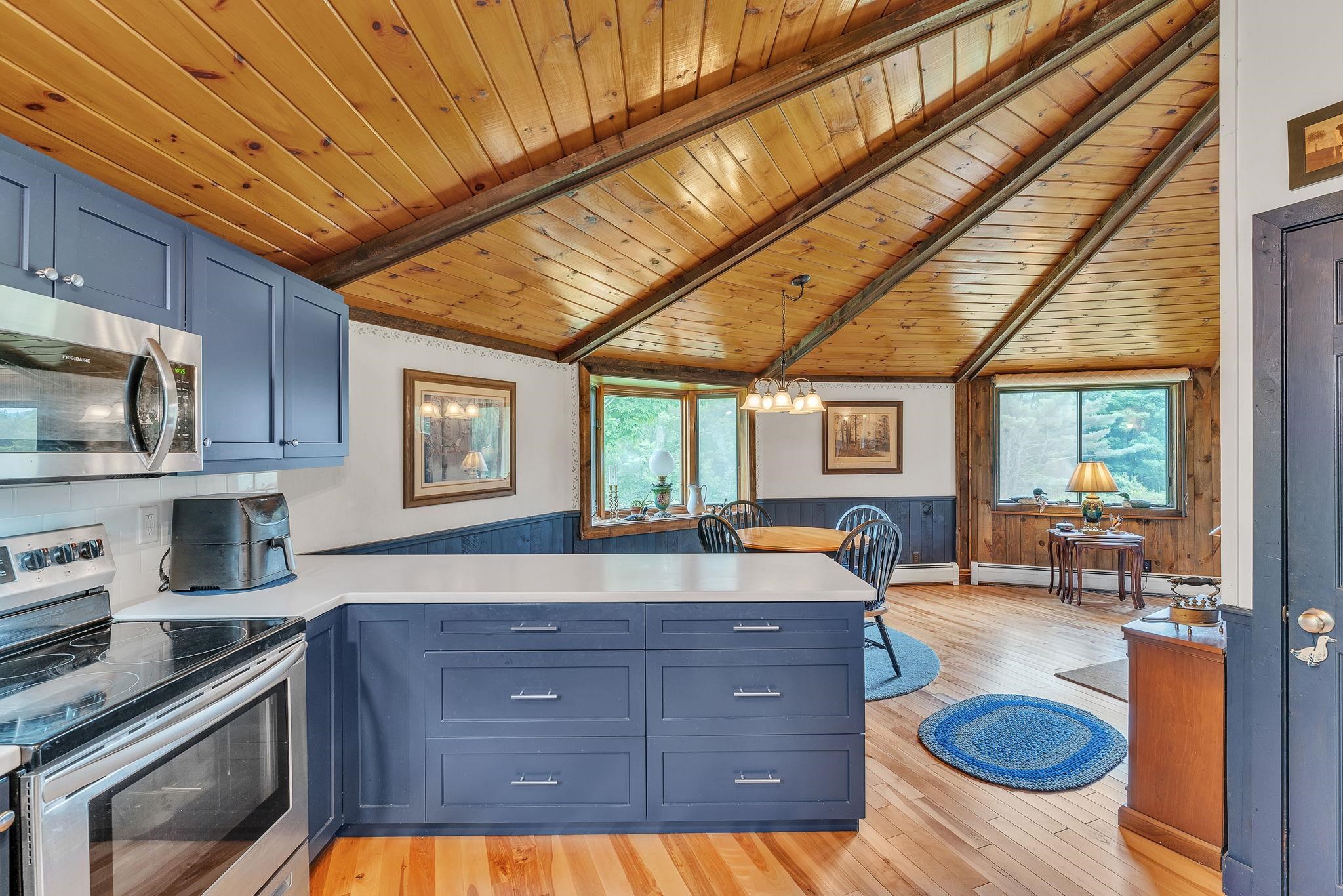 1450 Shaw Mansion Road Waterbury, VT 05677 - Photo 4 of 40 Gallery Image 4