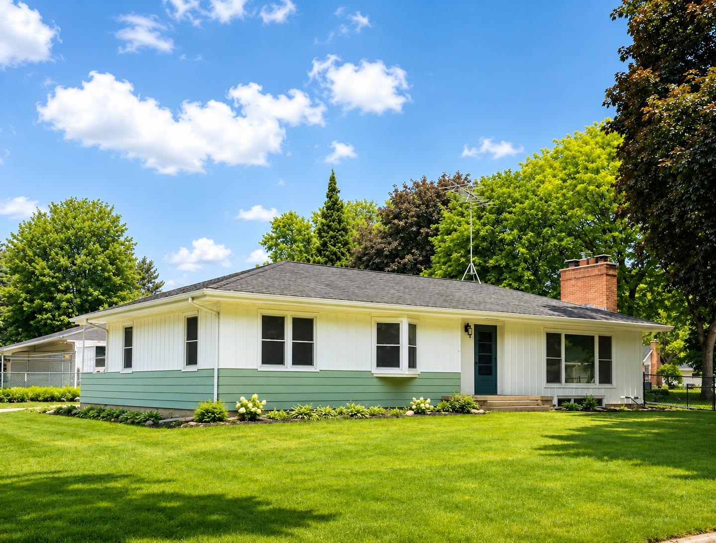 401 John Street Ripon, WI 54971 - Photo 1 of 70