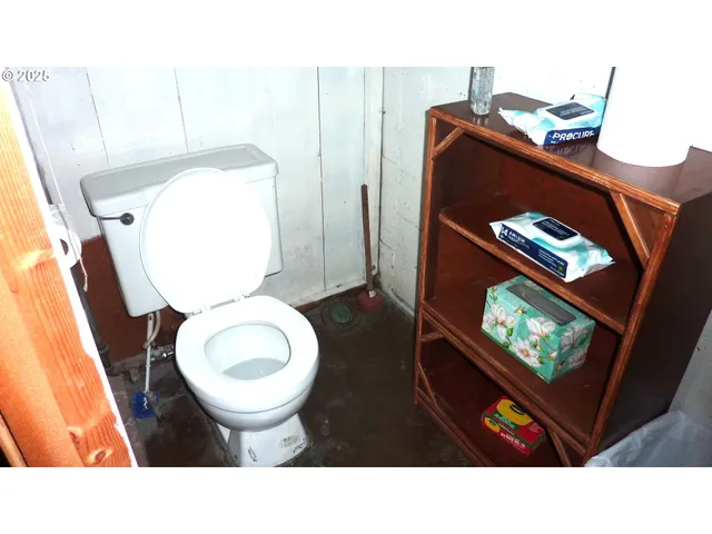 $324,800 | 610 Bluff Road, Klickitat, WA 98628