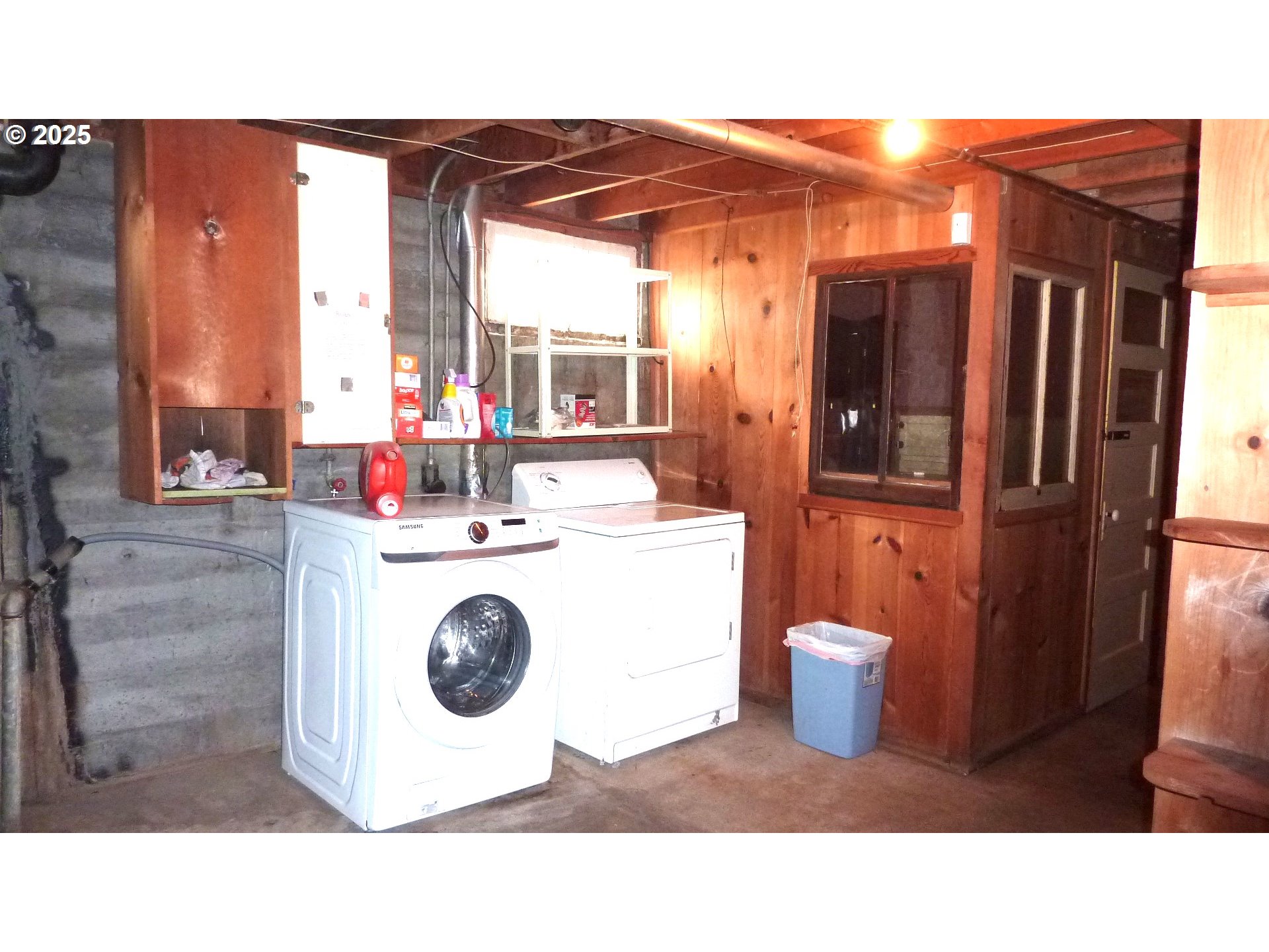 610 Bluff Road Klickitat, WA 98628 - Photo 28 of 32 Bathroom