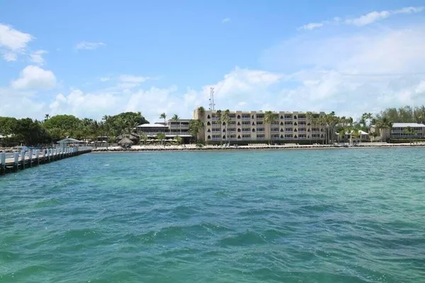 $585,000 | 81801 Overseas Highway, Unit 727, Islamorada, FL 33036