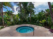 $585,000 | 81801 Overseas Highway, Unit 727, Islamorada, FL 33036