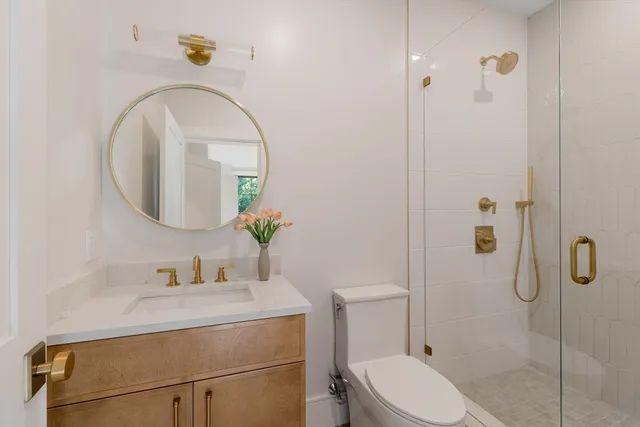 $3,245,000 | 310 Oakland Street, Wellesley, MA 02481