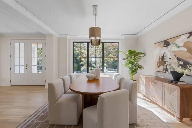 $3,245,000 | 310 Oakland Street, Wellesley, MA 02481