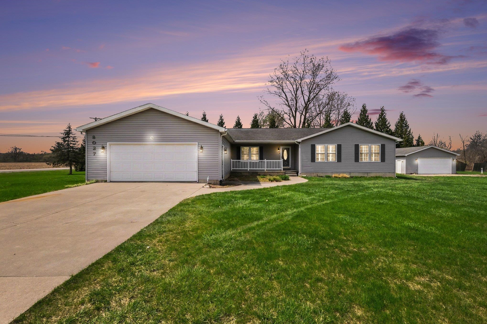 8027 North Webster Road Mount Morris, MI 48458 - Photo 1 of 57