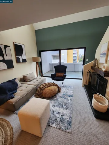 $350,000 | 3 Embarcadero, Unit 233, Oakland, CA 94607