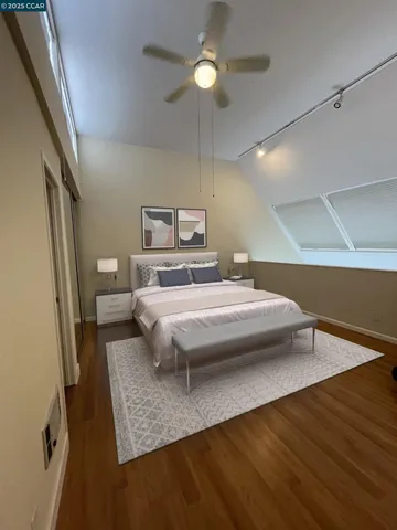 $350,000 | 3 Embarcadero, Unit 233, Oakland, CA 94607