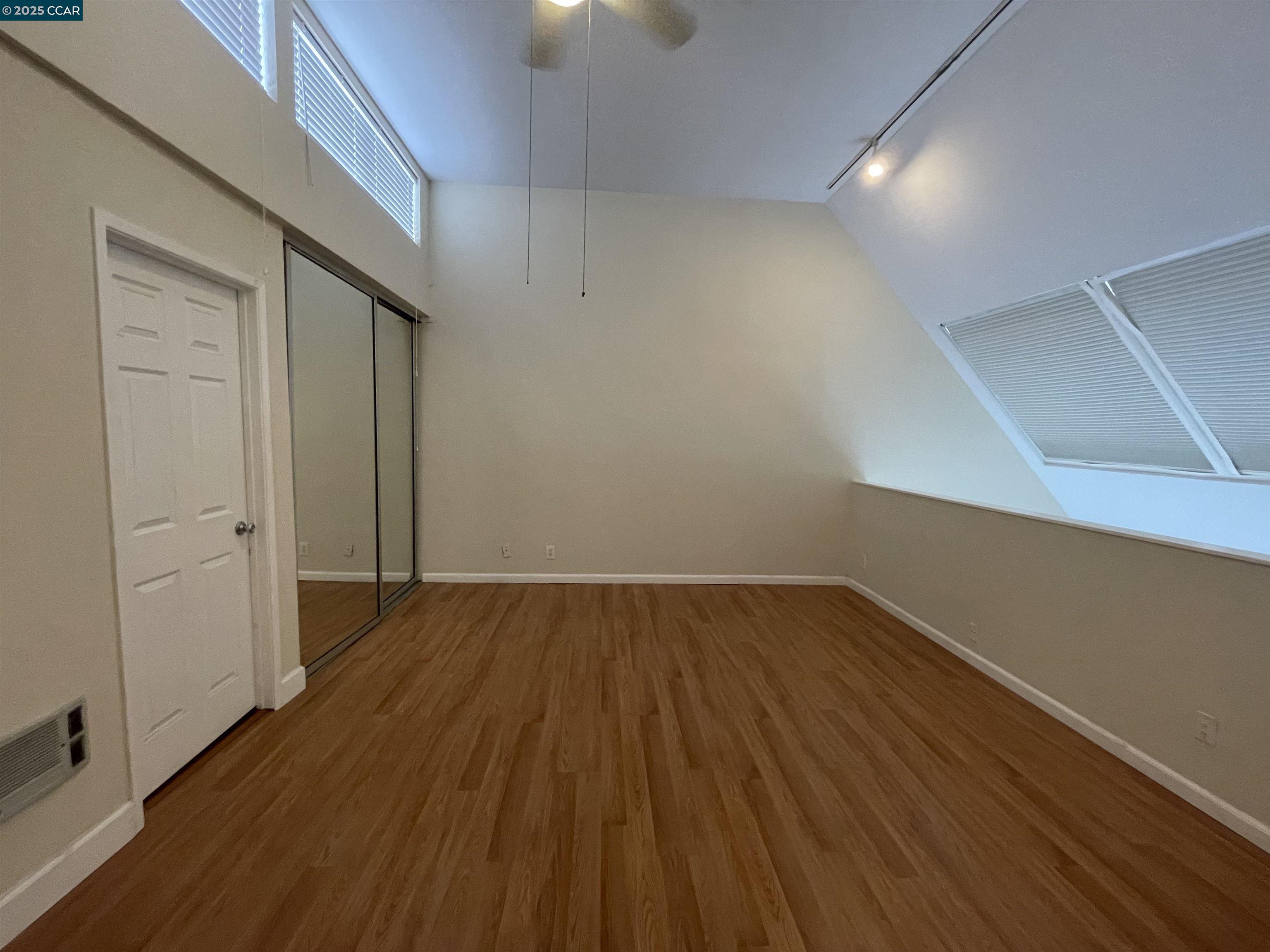 3 Embarcadero, Unit 233 Oakland, CA 94607 - Photo 23 of 28