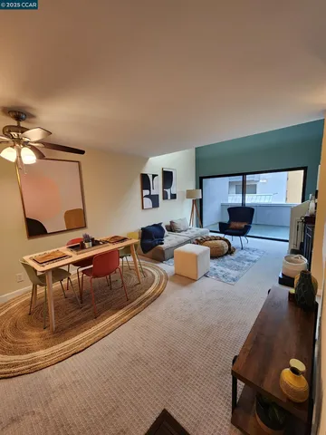 $350,000 | 3 Embarcadero, Unit 233, Oakland, CA 94607