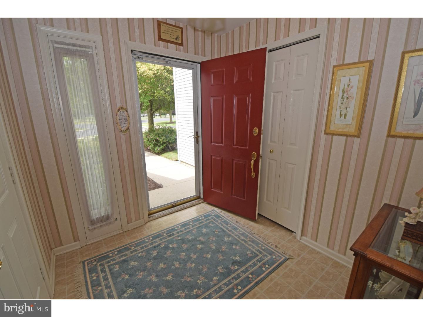 1602 Covington Road, Unit 1 Yardley, PA 19067 - Photo 2 of 25 Foyer