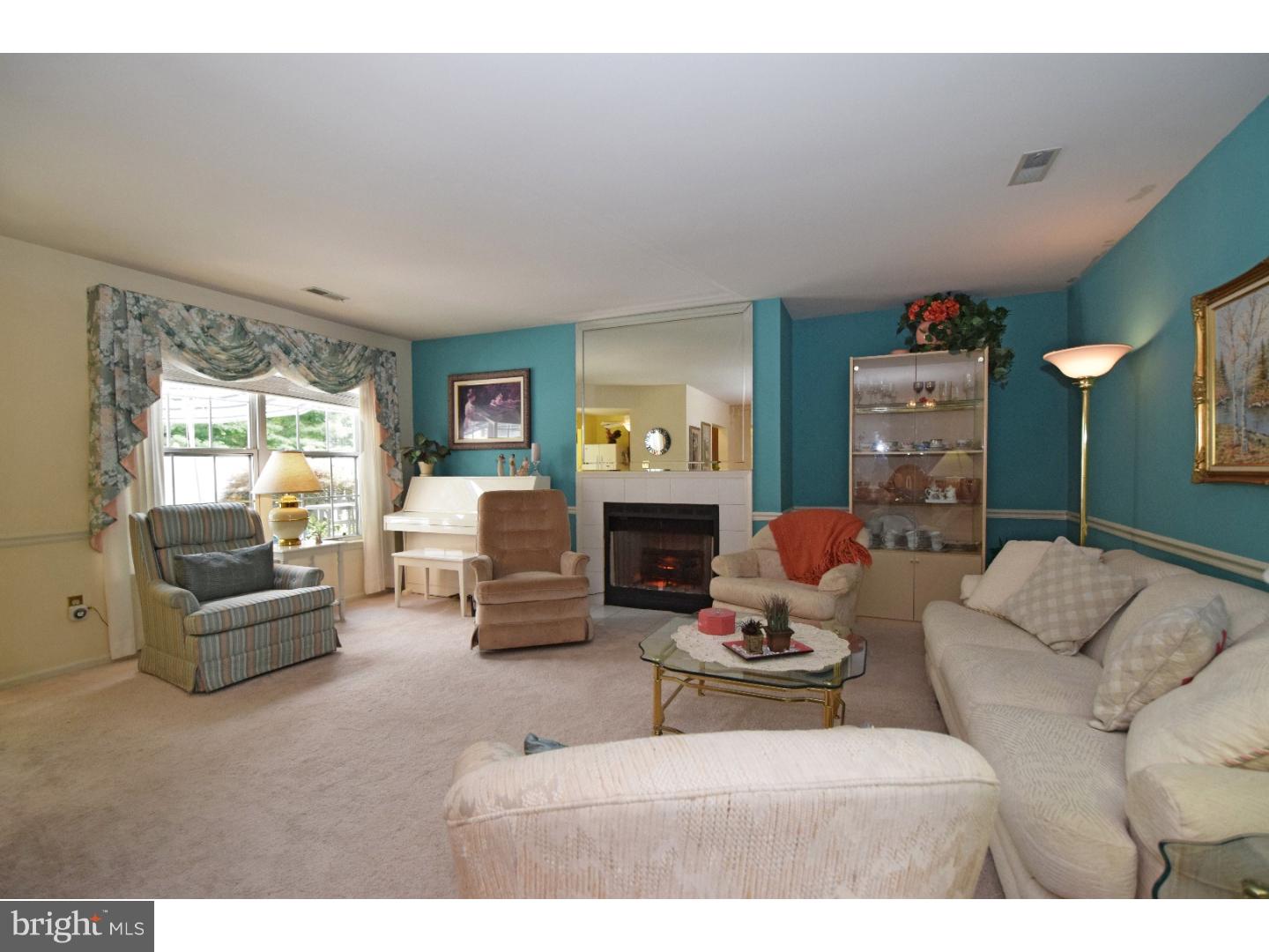 1602 Covington Road, Unit 1 Yardley, PA 19067 - Photo 6 of 25 Living Room