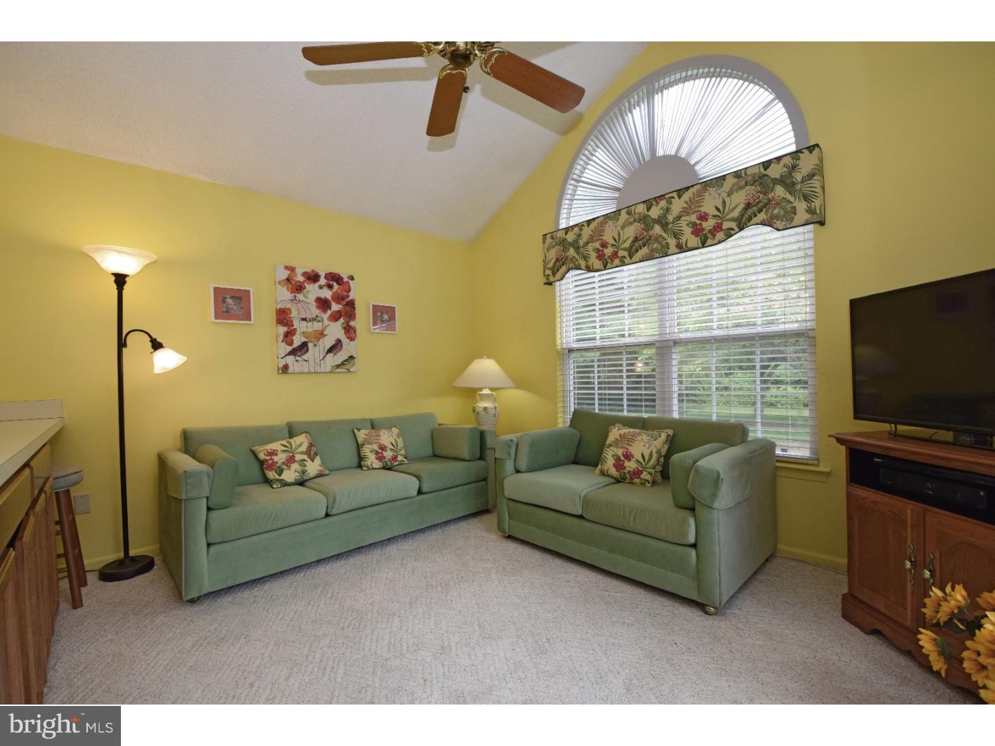 1602 Covington Road, Unit 1 Yardley, PA 19067 - Photo 9 of 25 Family Room