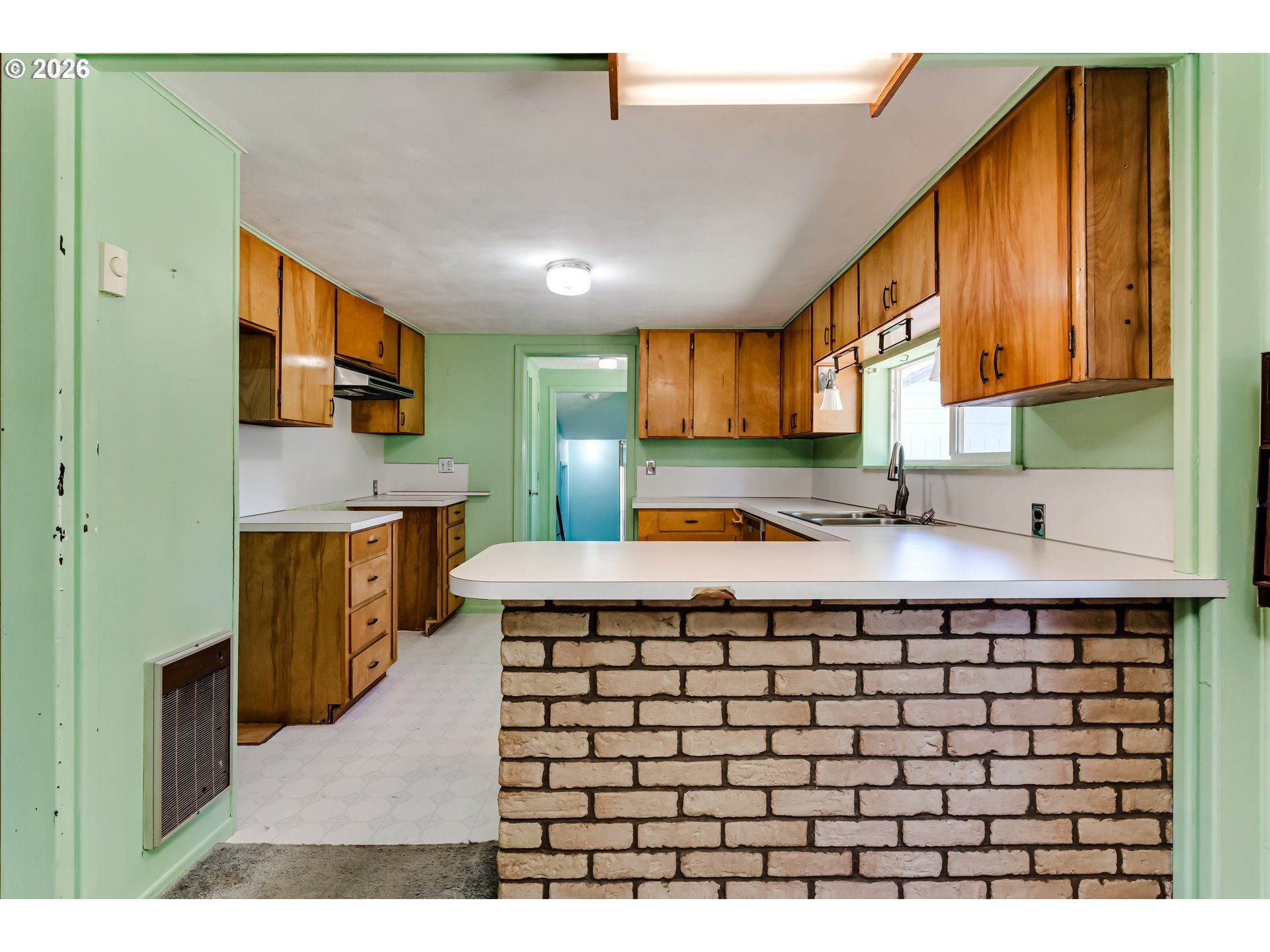 92069 Marcola Road Marcola, OR 97454 - Photo 5 of 34 Kitchen