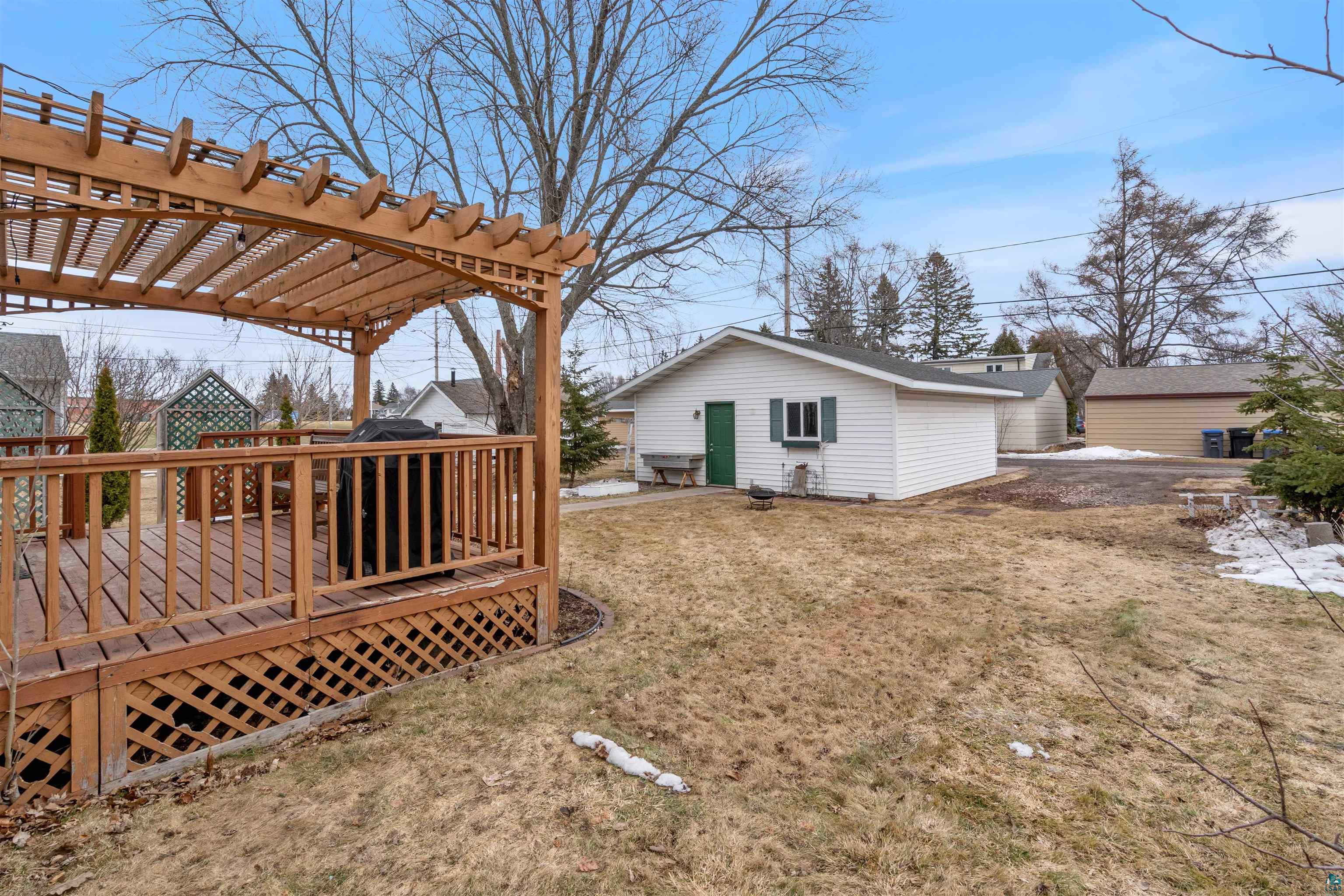 712 Lincoln Street Superior, WI 54880 - Photo 13 of 26