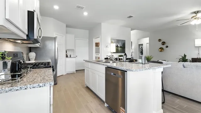 $314,990 | 657 Harvey Street, Grandview, TX 76050