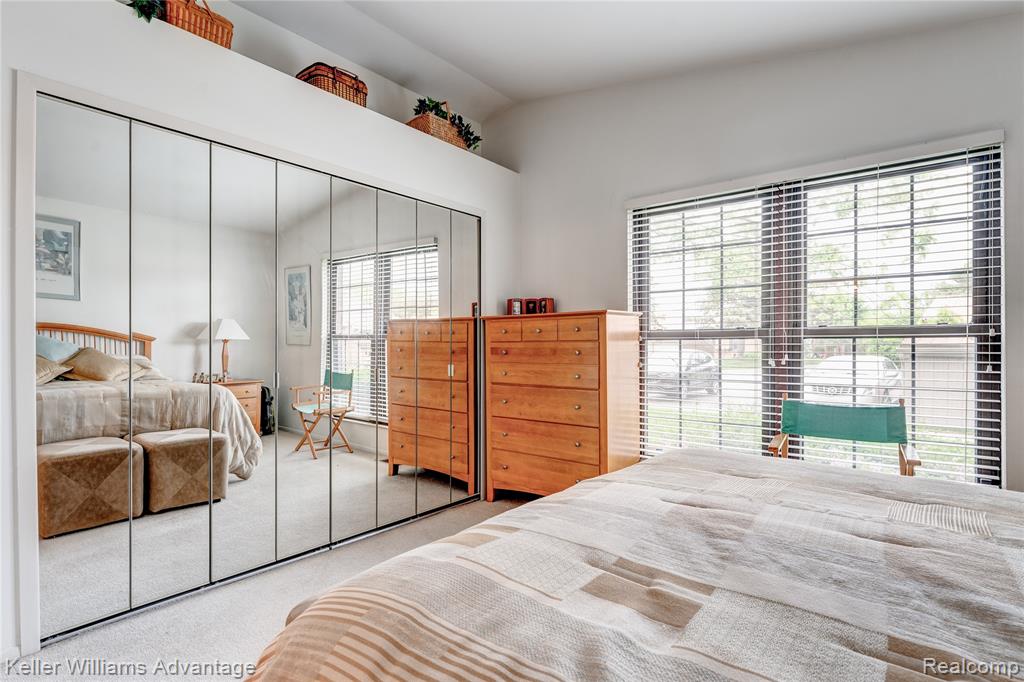 22152 Edgewater Novi, MI 48375 - Photo 14 of 28