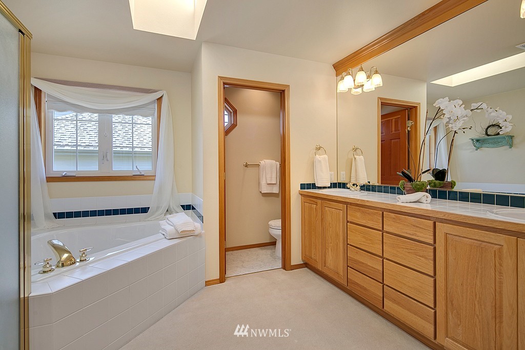 3201 Northeast 25th Street Renton, WA 98056 - Photo 14 of 15 Gallery Image 14