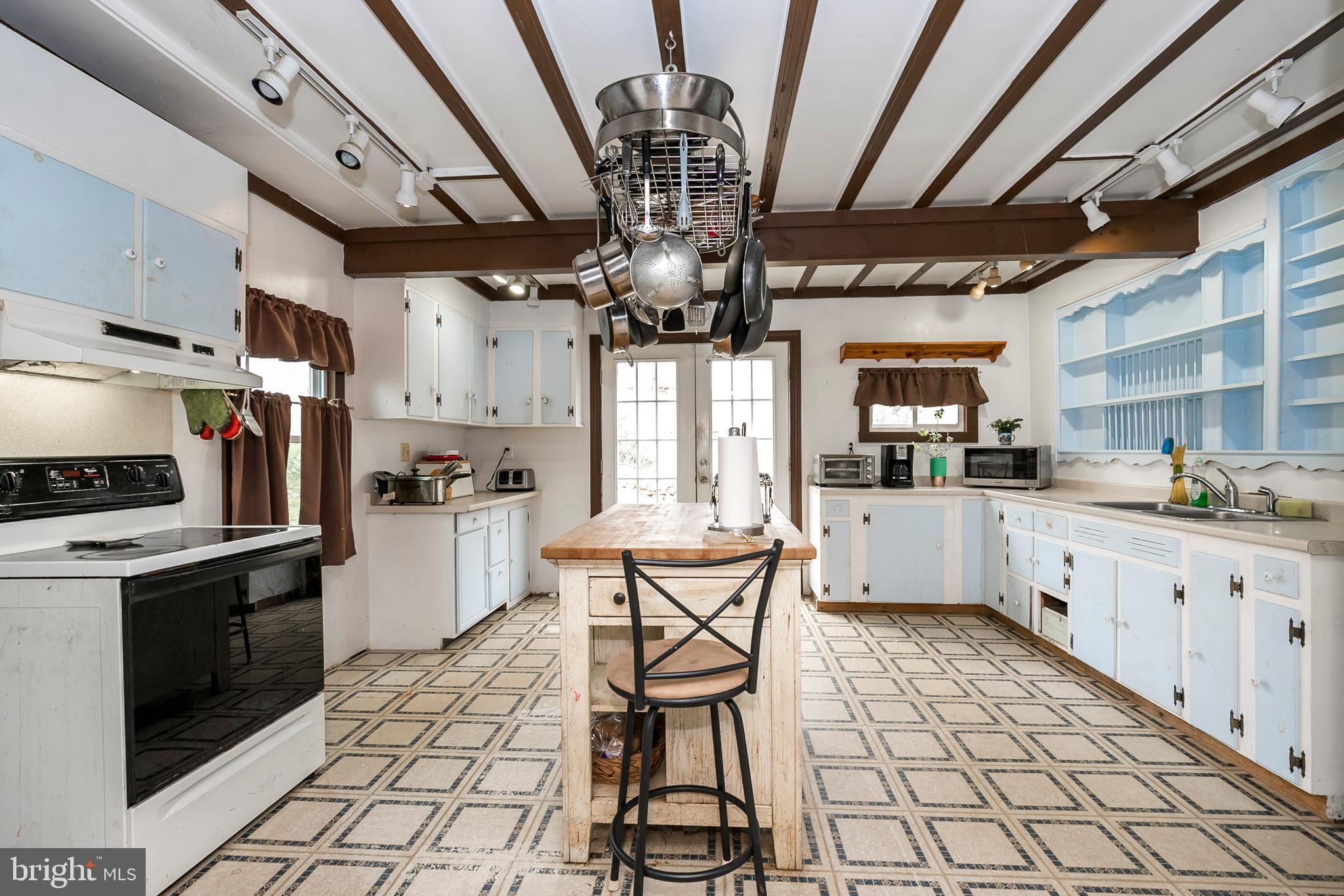 1307 Bridge Road West Chester, PA 19382 - Photo 1 of 19 Eat in Kitchen