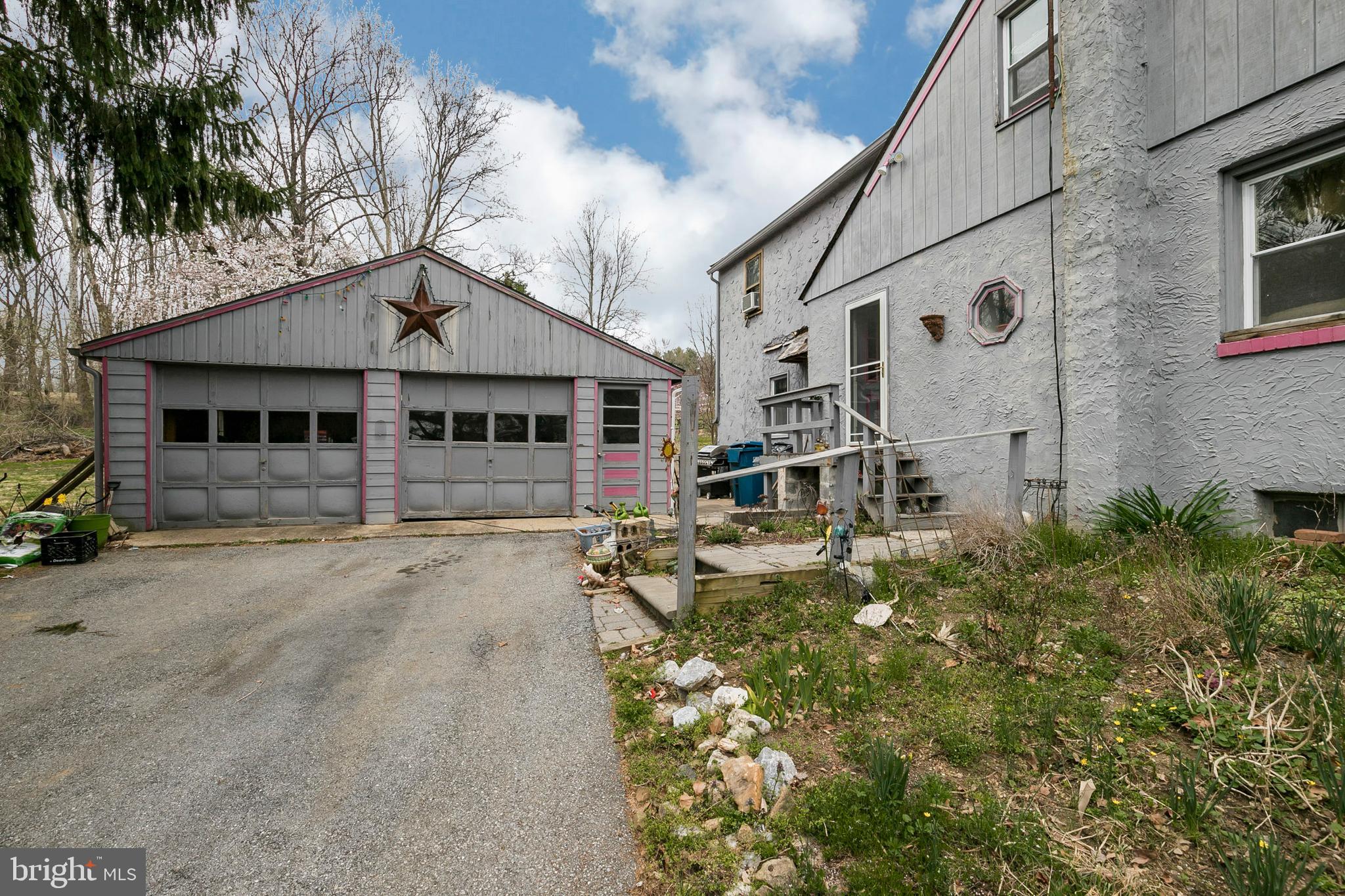 1307 Bridge Road West Chester, PA 19382 - Photo 15 of 19 Detached 2 car garage